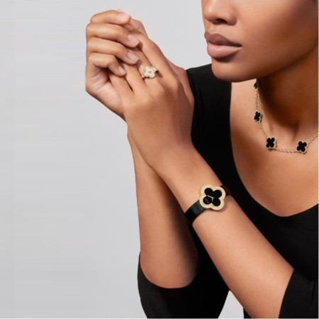 [당일배송] 반클리프 앤 아펠 여성 알함브라 워치 - dd827x