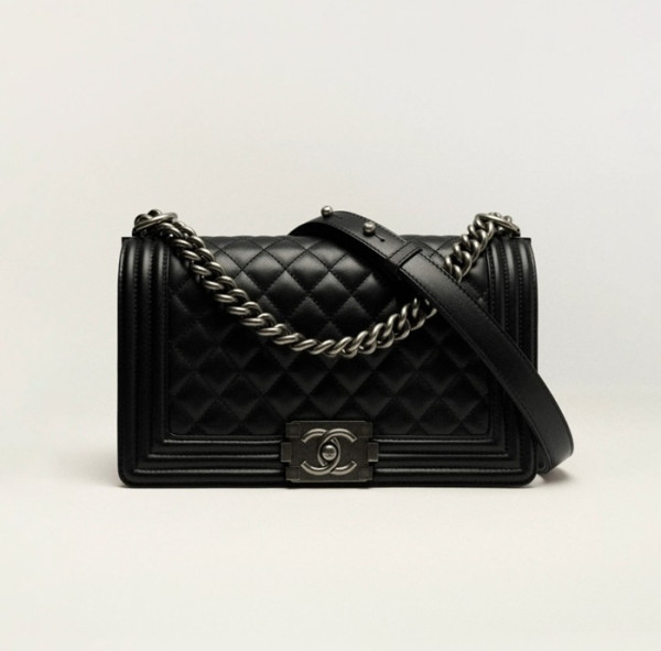 [당일배송] 샤넬 수입 보이 플랩백 - dd960x