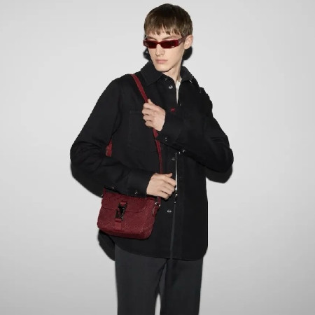 구찌 남성 GG 슈프림 카메라 백 - Gucci Mens GG Supreme Bag - gub5702x