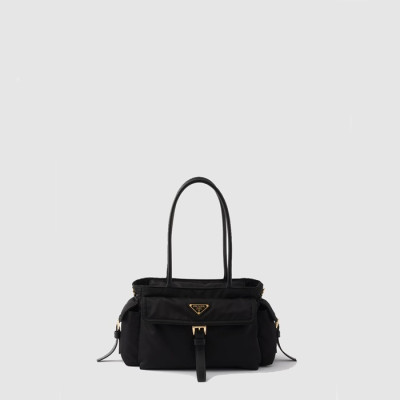 프라다 여성 익스플로어 미디엄 리나일론 토트백 1BG596 - Prada Womens Explore Medium Re-Nylon Tote Bag - prb9400x