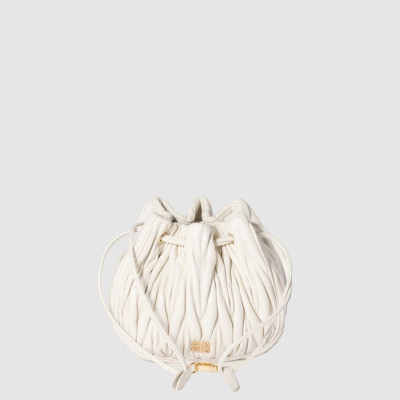 미우미우 여성 마테라쎄 나파 가죽 파우치 - Miumiu Womens Matelasse Nappa Leather Pouch - mib10130x