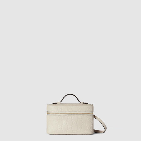 구찌 여성 GG 엠블럼 수퍼 미니백 - Gucci Womens GG Emblem Super Mini Bag - gub10818x