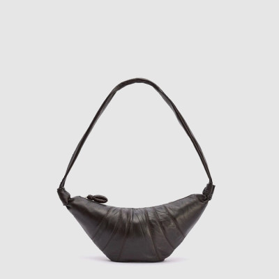르메르 남/녀 미디엄 크루아상 백 - Lemaire Unisex Medium Croissant Bag - leb12907x