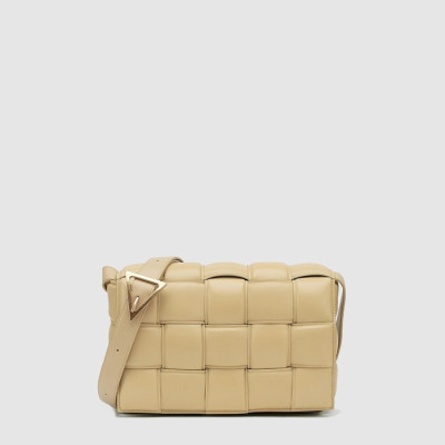 보테가 베네타 남/녀 패디드 카세트 - Bottega veneta Unisex Padded Cassette - bvb13950x