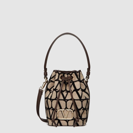 발렌티노 여성 미니 브이로고 버킷 백 - Valentino Womens Mini V-Logo Bucket Bag - vab14916x