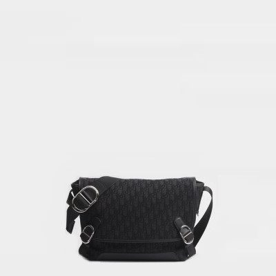 디올 남성 스몰 플랩 디올 제트 메신저 백 - Dior Mens Small Dior Jett Messenger Bag with Flap - dib15017x