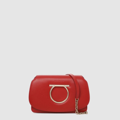 페라가모 여성 간치니 크로스 백 미니 - Ferragamo Womens Gancini Mini Crossbody Bag - feb15372x