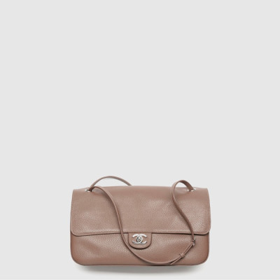 샤넬 여성 맥시 플랩백 - Chanel Womens Maxi Flap Bag - chb15975x