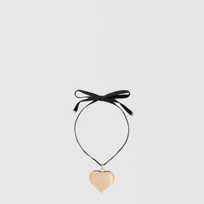 프라다 여성 하트 펜던트 초커 - Prada Womens Heart Pendant Choker - acc10269x