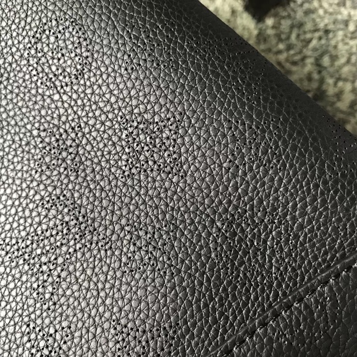 9102_15404526384548.JPG
